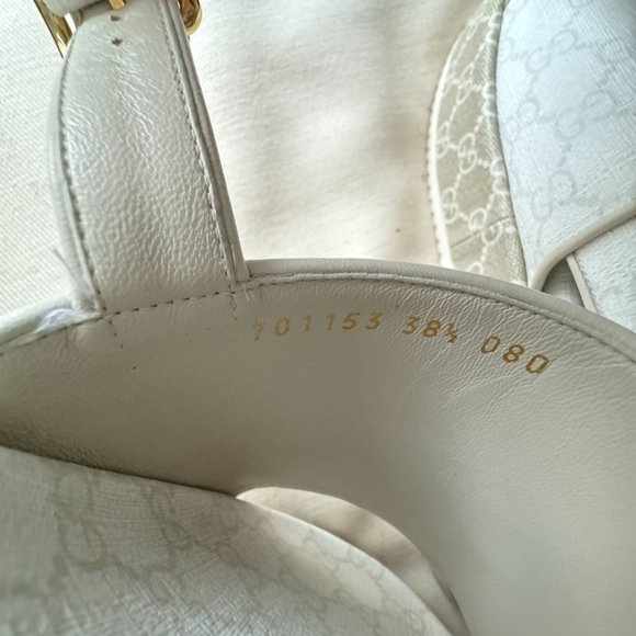 Gucci Supreme Slides in White/Beige, size 38.5 - Picture 5 of 9